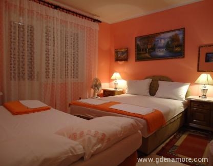 Διαμερίσματα Krivokapic, , ενοικιαζόμενα δωμάτια στο μέρος Kumbor, Montenegro